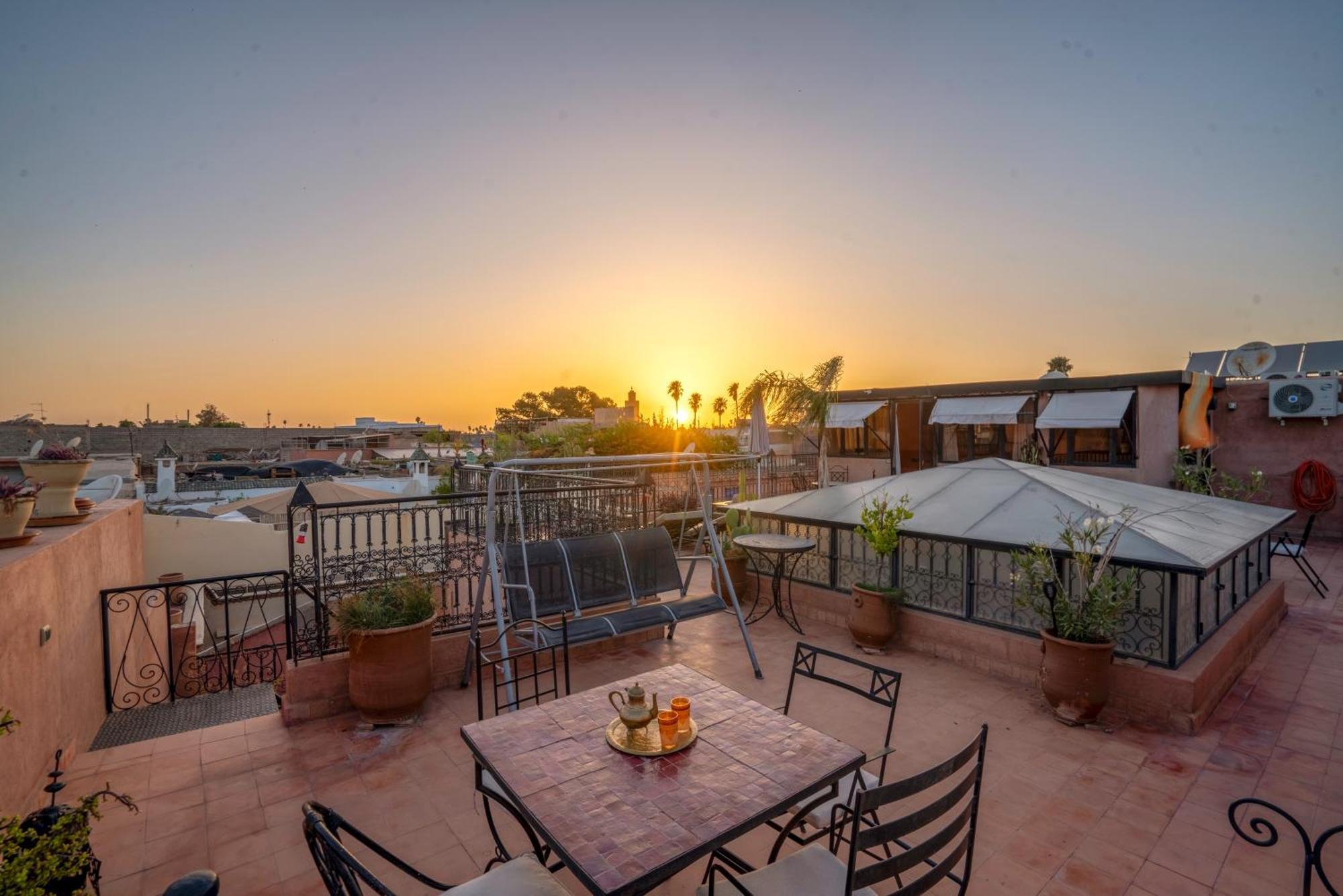 Riad Dar Ennakhla Маракеш Екстериор снимка