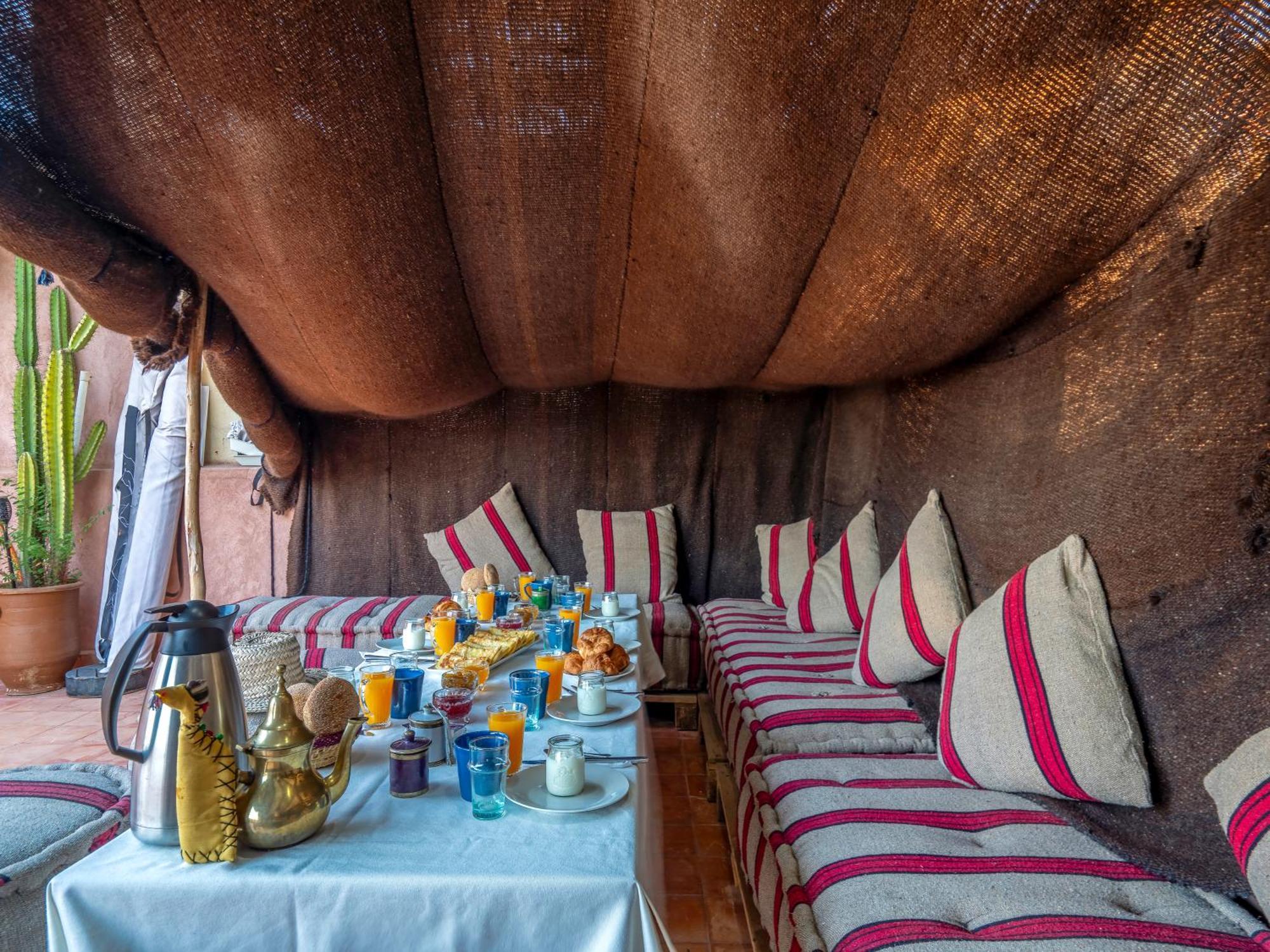 Riad Dar Ennakhla Маракеш Екстериор снимка